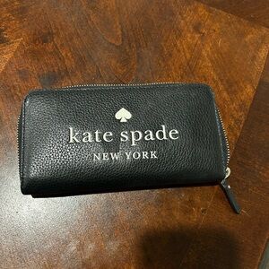 Kate Spade Black Leather Zip Wallet